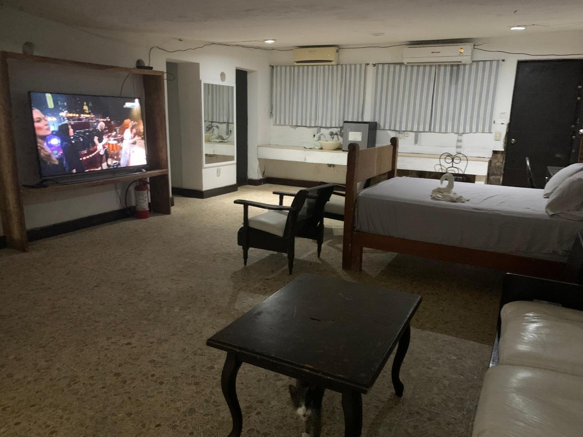 Donde Mira El Sol, Promo Primavera Hasta 50 Por Ciento (Adults Only) Acapulco Exterior foto
